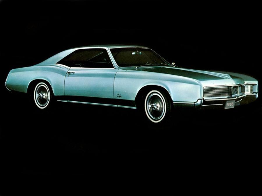  Buick Riviera 1966 года  (фото 6 из 8)